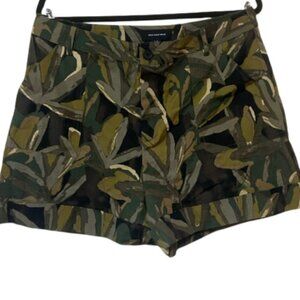 Who What Wear women's 14 tropical leaf printed camo flat front shorts EUC